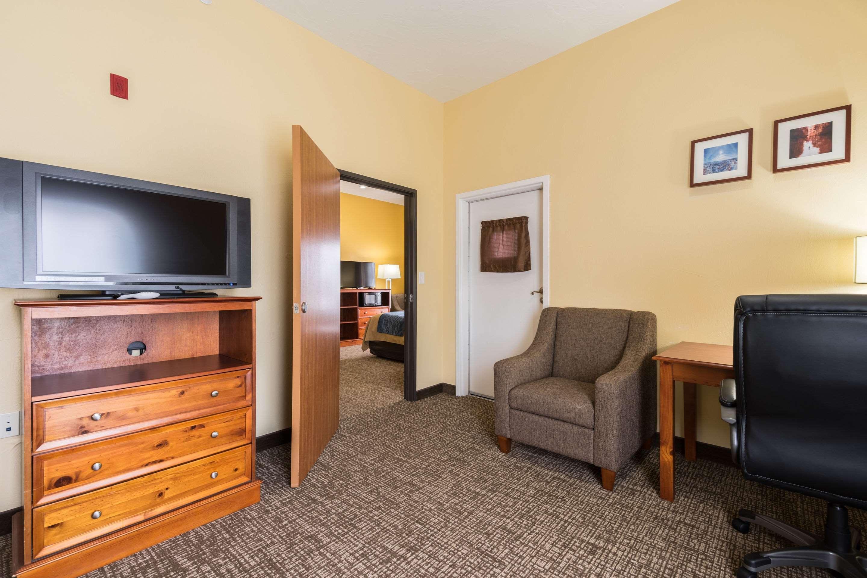 Comfort Inn & Suites Cedar City Extérieur photo